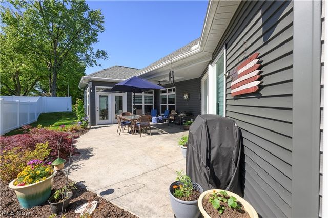 1970 Hawthorn Court, North Canton, OH 44720