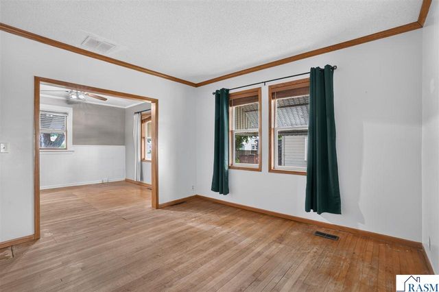 1423 N 2nd Street, Mankato, MN 56001