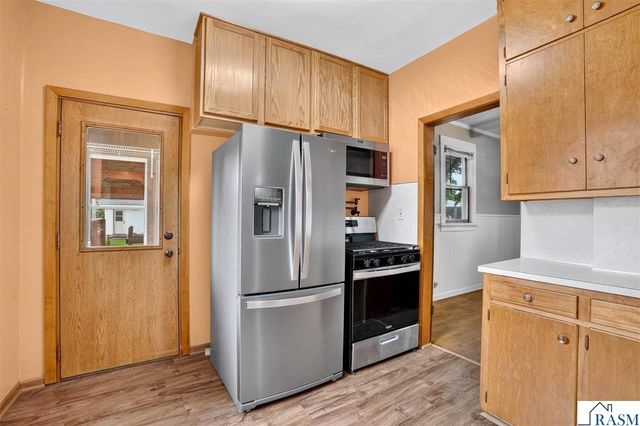 1423 N 2nd Street, Mankato, MN 56001