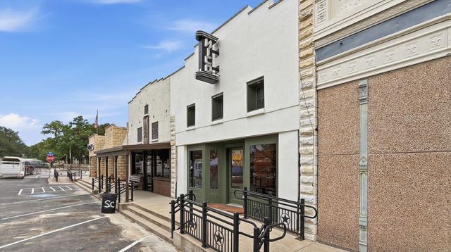 125 N Pecan Street, Hico, TX 76457