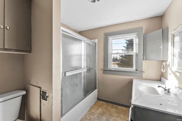 1024 Eckart Street, Fort Wayne, IN 46806