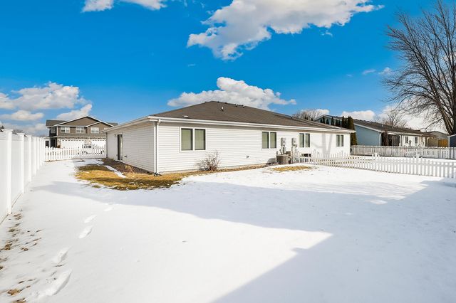 1827 W Ash Street, Griffith, IN 46319