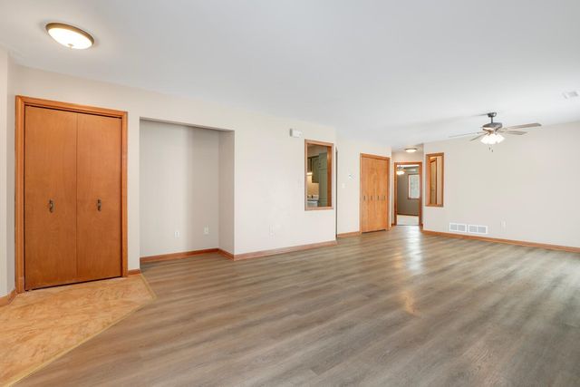 1827 W Ash Street, Griffith, IN 46319