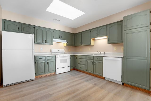 1827 W Ash Street, Griffith, IN 46319