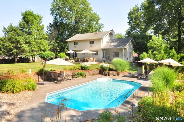 11 Rocco Road, Bolton, CT 06043