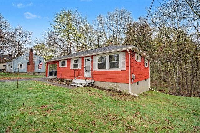 91 Lincoln Ave, Holden, MA 01520