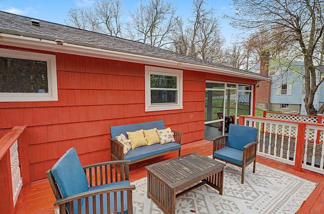 91 Lincoln Ave, Holden, MA 01520