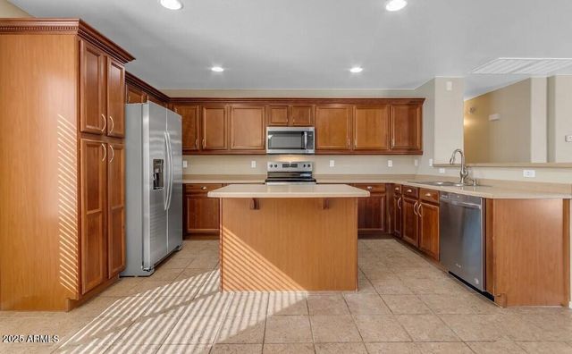 2199 W TANNER RANCH Road, San Tan Valley, AZ 85144