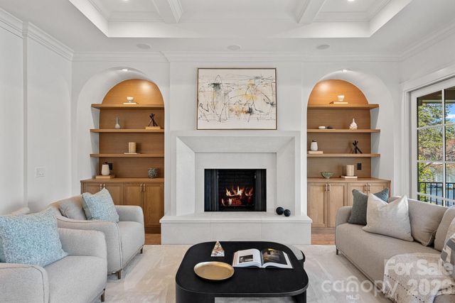 101 S Longfellow Lane, Mooresville, NC 28117