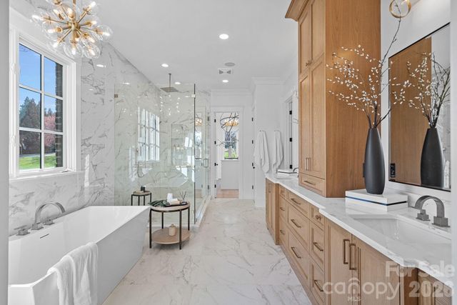 101 S Longfellow Lane, Mooresville, NC 28117