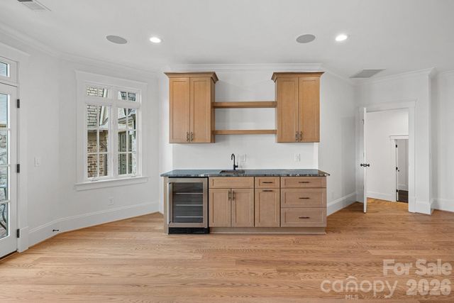 101 S Longfellow Lane, Mooresville, NC 28117