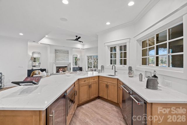 101 S Longfellow Lane, Mooresville, NC 28117