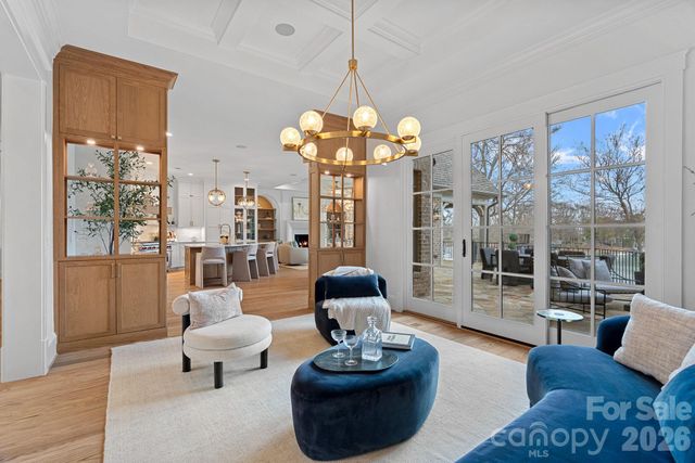 101 S Longfellow Lane, Mooresville, NC 28117