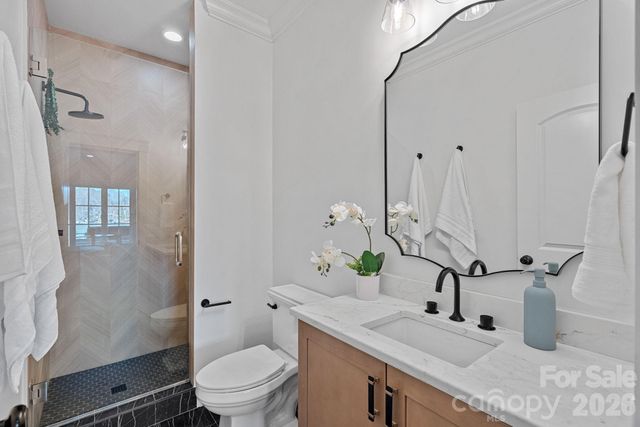 101 S Longfellow Lane, Mooresville, NC 28117