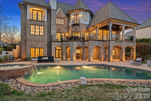 101 S Longfellow Lane, Mooresville, NC 28117