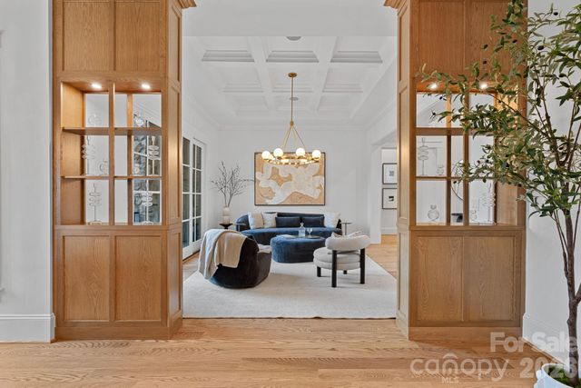 101 S Longfellow Lane, Mooresville, NC 28117