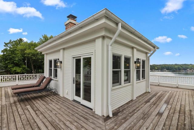 W5357 Lauderdale DRIVE, Elkhorn, WI 53121