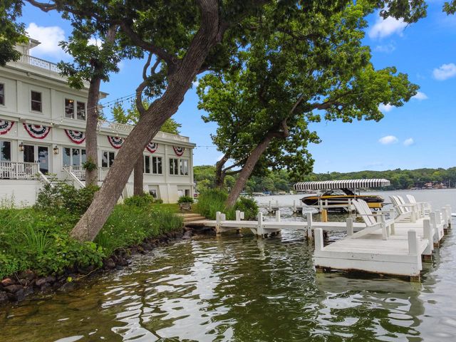 W5357 Lauderdale DRIVE, Elkhorn, WI 53121