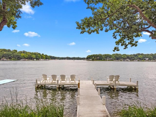 W5357 Lauderdale DRIVE, Elkhorn, WI 53121