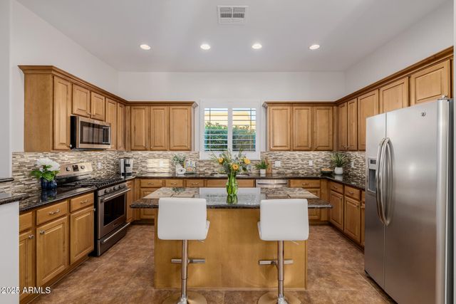 6202 E MCKELLIPS Road 119, Mesa, AZ 85215