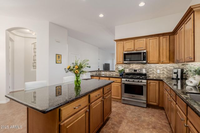 6202 E MCKELLIPS Road 119, Mesa, AZ 85215