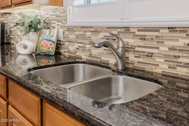 6202 E MCKELLIPS Road 119, Mesa, AZ 85215