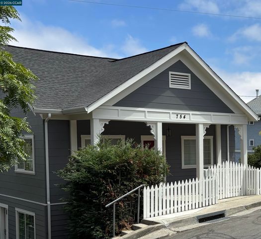 754 Alhambra Street, Crockett, CA 94525