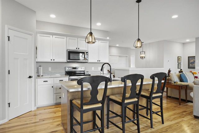 5816 Levitan Lane, Madison, WI 53718