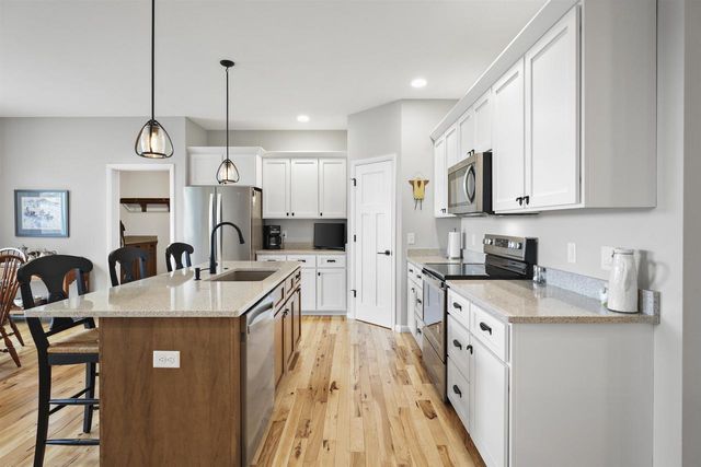 5816 Levitan Lane, Madison, WI 53718