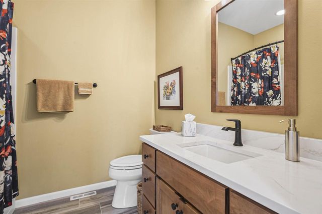 5816 Levitan Lane, Madison, WI 53718