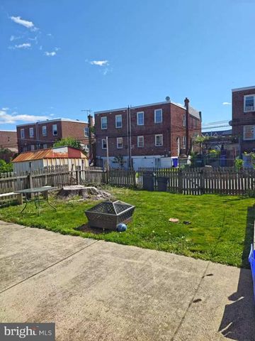 906 SAINT VINCENT STREET, Philadelphia, PA 19111