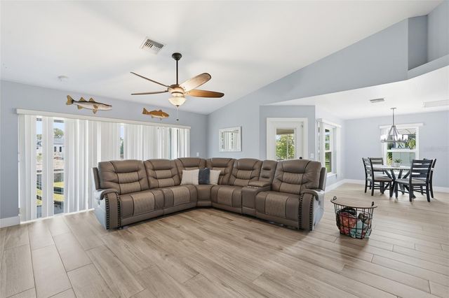 1927 NE 33RD STREET, Cape Coral, FL 33909