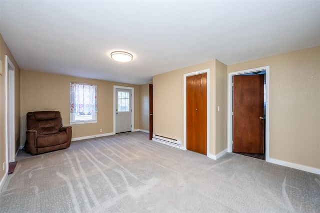 82078 North Court, Coloma, MI 49038