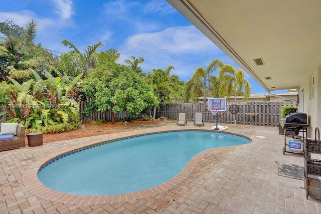 2211 NE 61st Court, Fort Lauderdale, FL 33308