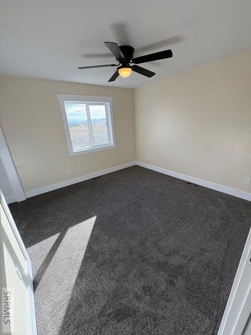 294 Heritage Way, St Anthony, ID 83445