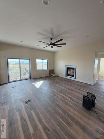 294 Heritage Way, St Anthony, ID 83445