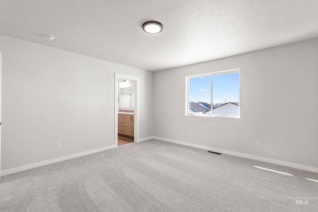 17663 N Boone Peak Ave, Nampa, ID 83687