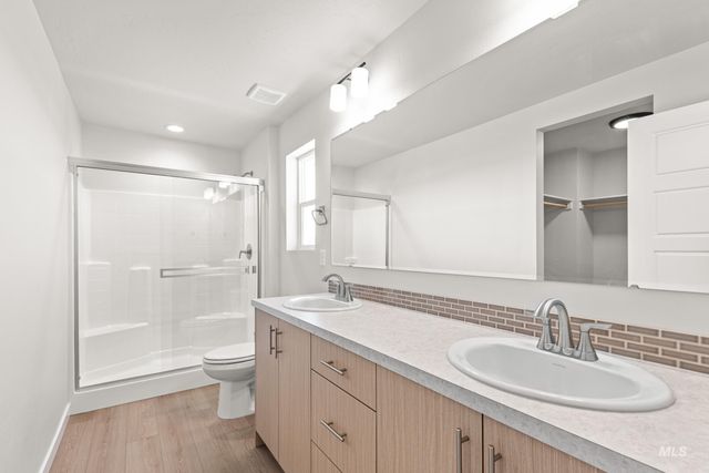 17663 N Boone Peak Ave, Nampa, ID 83687