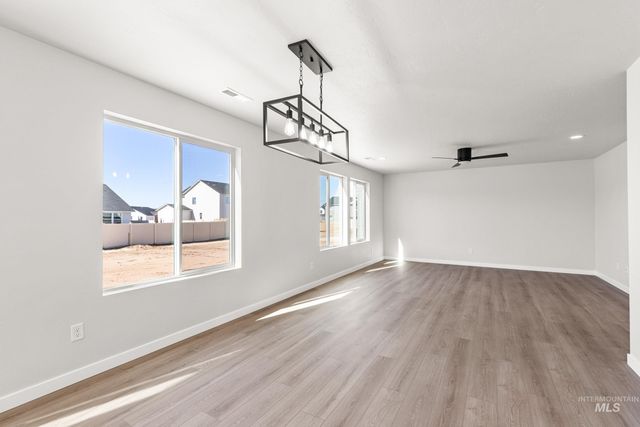 17663 N Boone Peak Ave, Nampa, ID 83687