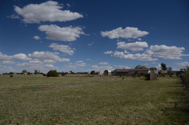 8 ROBIN Court, Edgewood, NM 87015