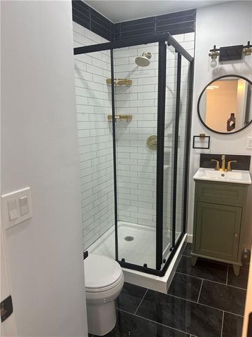 519 S Carlisle Drive, Sugar Creek, MO 64054