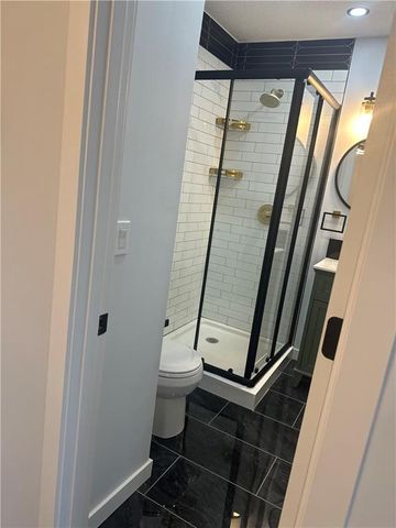 519 S Carlisle Drive, Sugar Creek, MO 64054