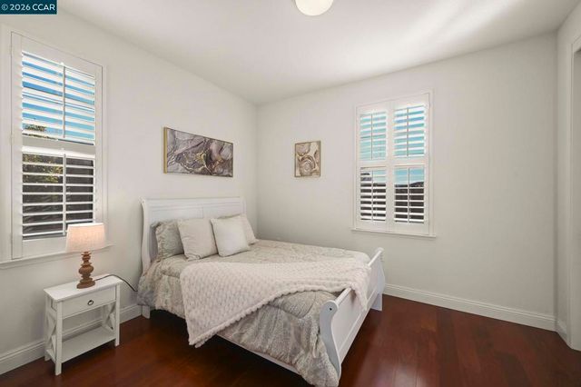 2550 Molinaro Way, Dublin, CA 94568