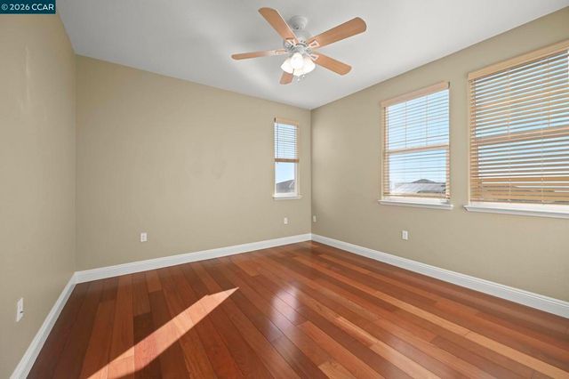 2550 Molinaro Way, Dublin, CA 94568