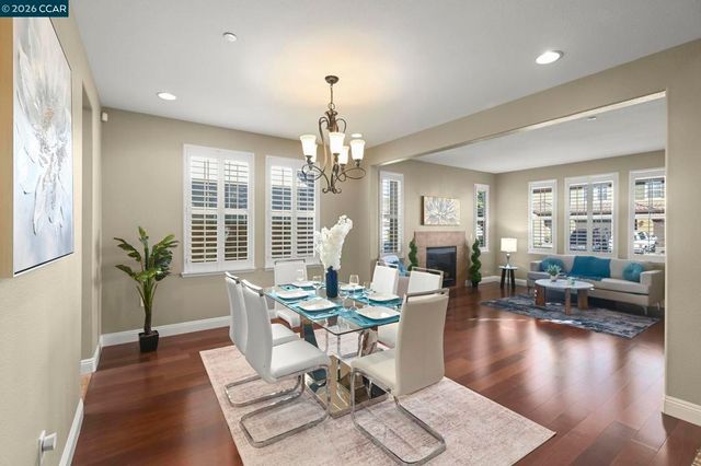 2550 Molinaro Way, Dublin, CA 94568