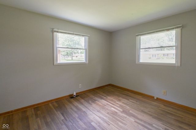 705 Orchard Lane, Greenwood, IN 46142