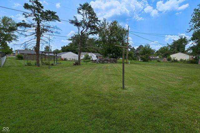 705 Orchard Lane, Greenwood, IN 46142