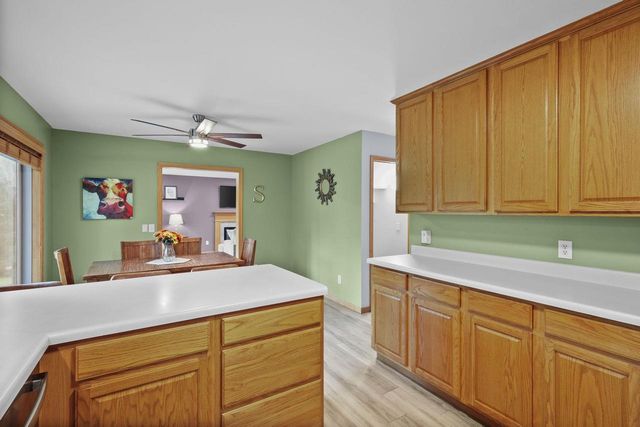 402 Jubilee Lane, Madison, WI 53718