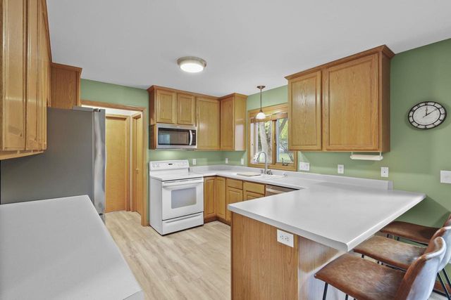 402 Jubilee Lane, Madison, WI 53718