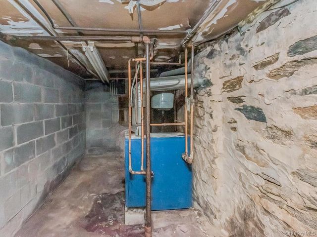 130 E 1st Street, Mount Vernon, NY 10550